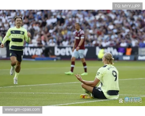 哈森许特尔带领南安普敦备战英超新赛季，球队状态回暖值得关注