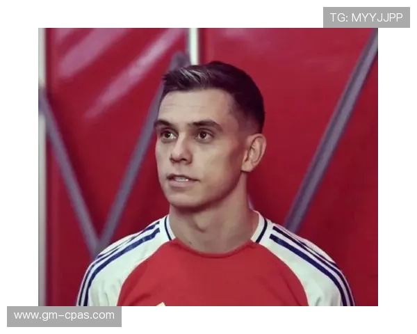 高位压迫中的关键一环：特罗萨德的战术作用