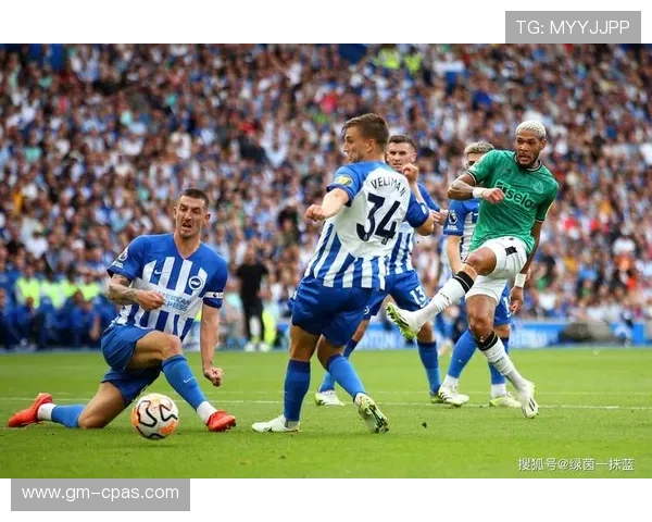 曼城连胜表现波动,结构性隐患逐步显现对赛季走势形成制约 曼城连胜表现波动,结构性隐患逐步显现对赛季走势形成制约